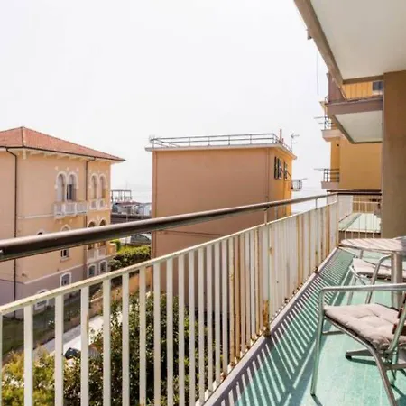 Aria Di Mare Lavagna